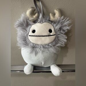 Squishmallows Evita Bigfoot 5" Christmas Plush 2022 *RARE*